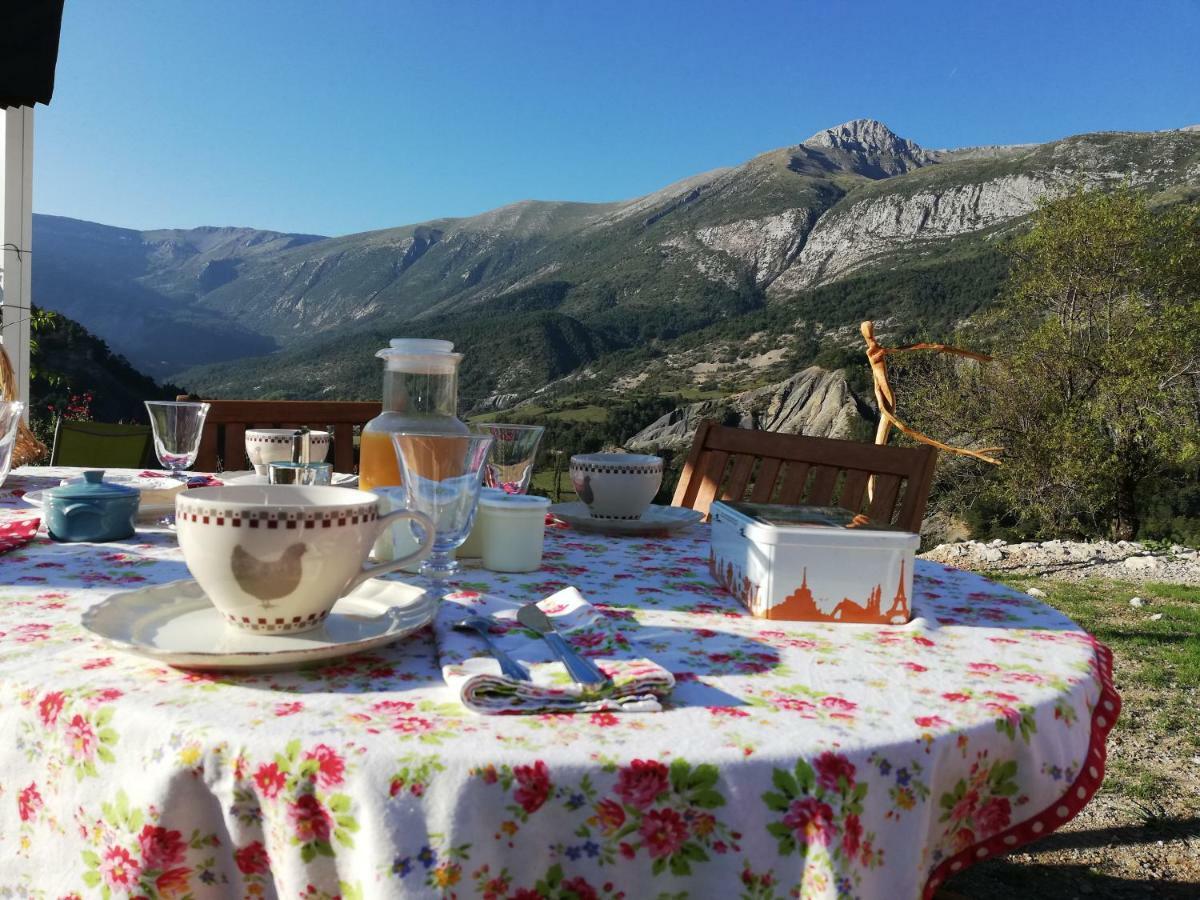 Gaia, Maison D'Hotes Verdon, Vue Feerique Blieux エクステリア 写真