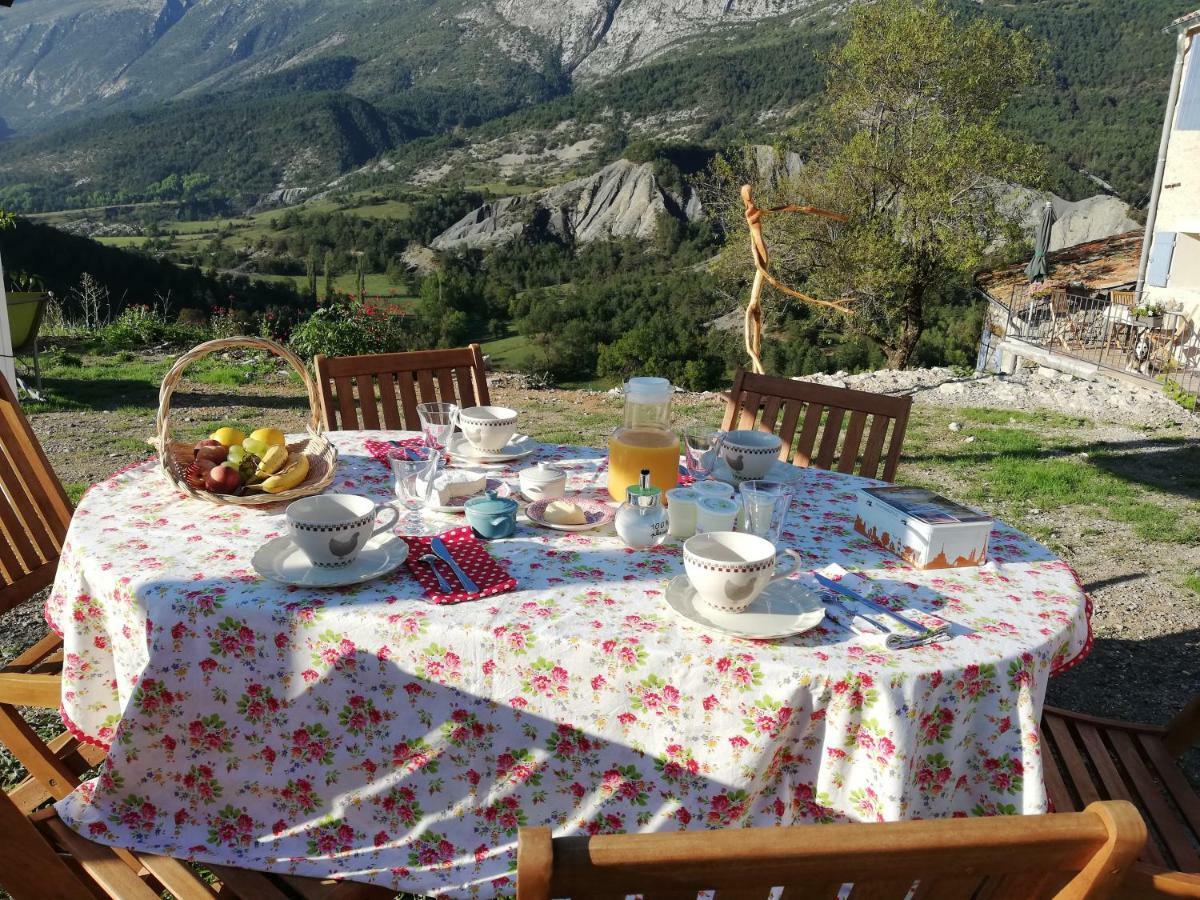 Gaia, Maison D'Hotes Verdon, Vue Feerique Blieux エクステリア 写真